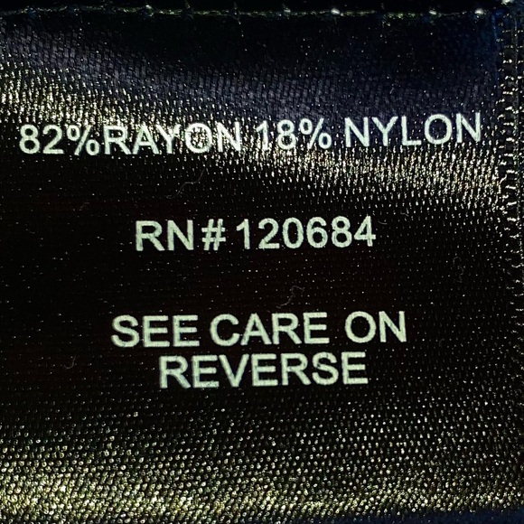 Torrid Black and White Short Sleeve lightweight sweater size 1 (14/16) - Picture 9 of 10